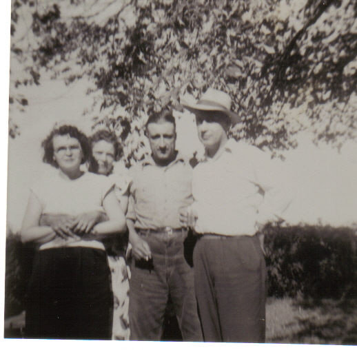 Ruth, Charlotte, Al and Louis Petrangelo